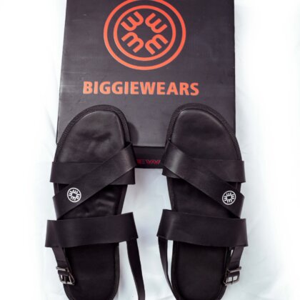 Men's Black Texture Sandal (Size 45)